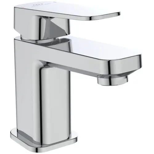 Waschtischarmatur aus Chrom von Ideal Standard mit flacher Armaturenausführung und seitlichem Auslauf. Geeignet für die Montage an Waschbecken.